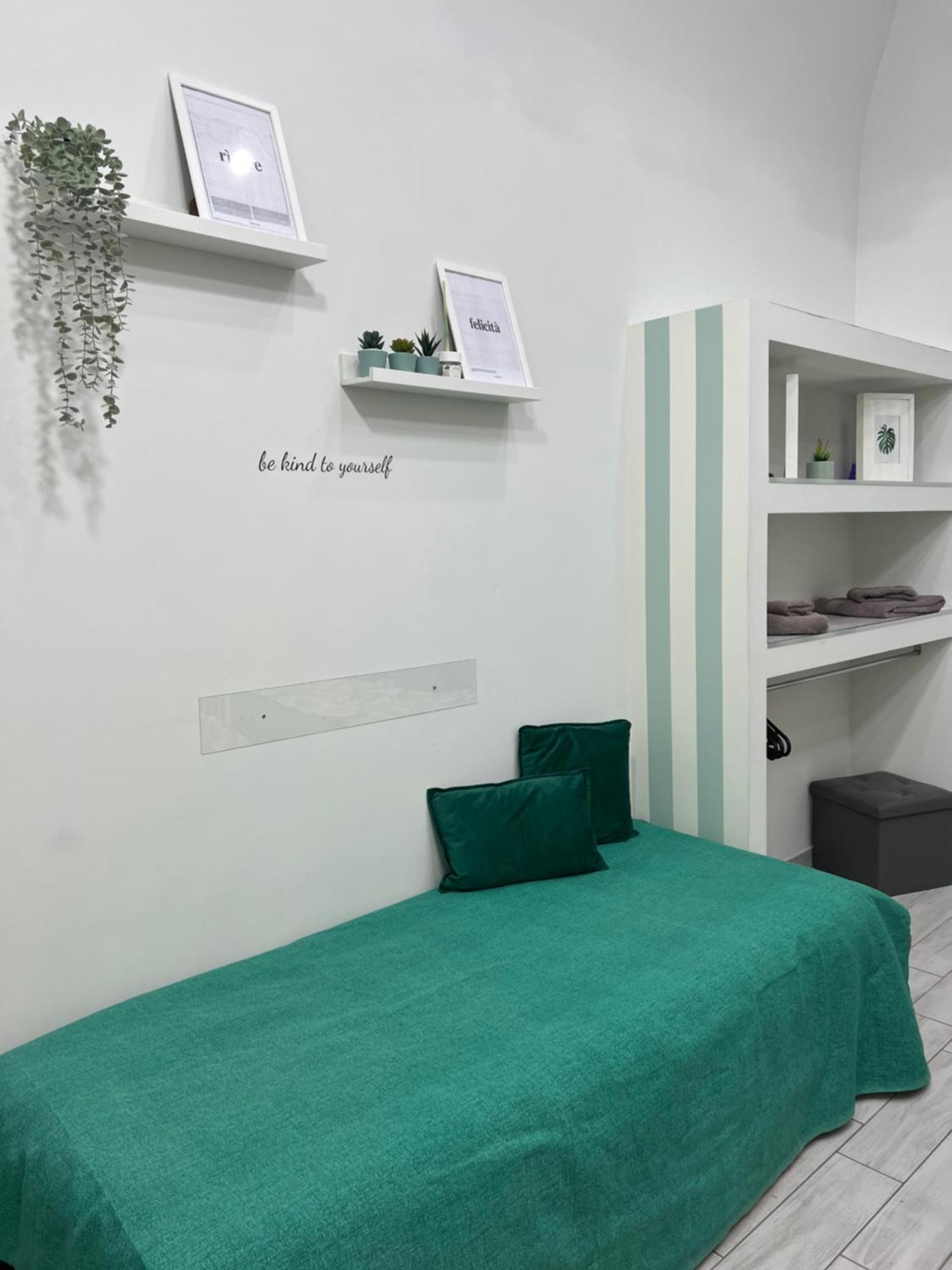 Beatrice Home Неаполь Экстерьер фото