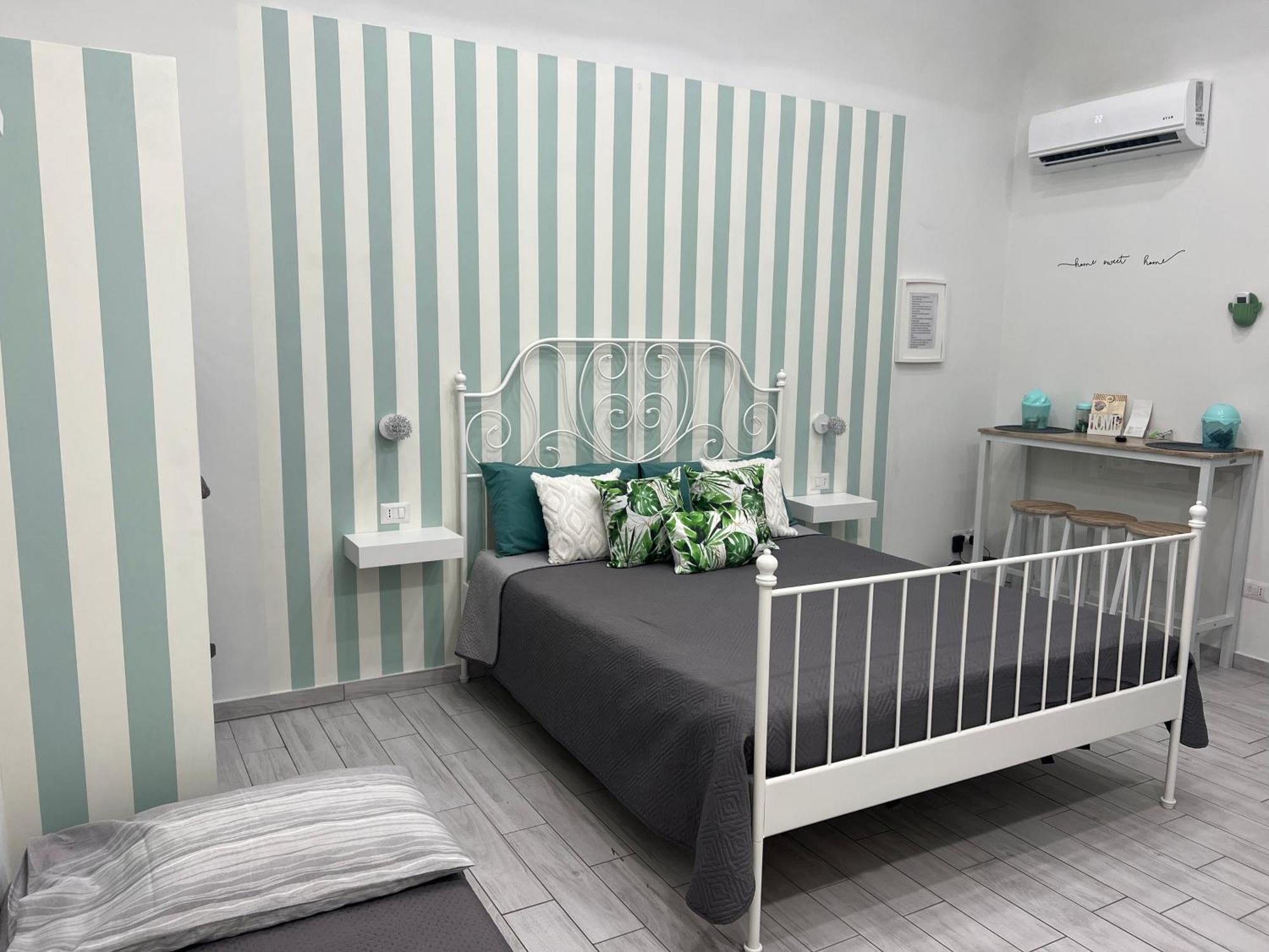 Beatrice Home Неаполь Экстерьер фото
